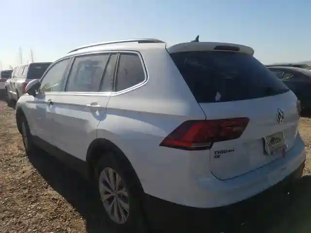 3VV3B7AX2KM044160 2019 VOLKSWAGEN TIGUAN SE-2
