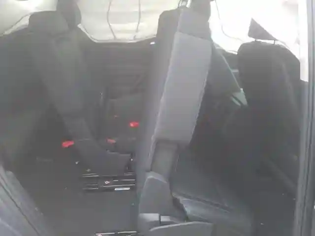 1V2DR2CA9KC560266 2019 VOLKSWAGEN ATLAS SE-5
