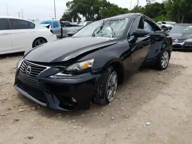 JTHBA1D26G5012494 2016 LEXUS IS 200T-1