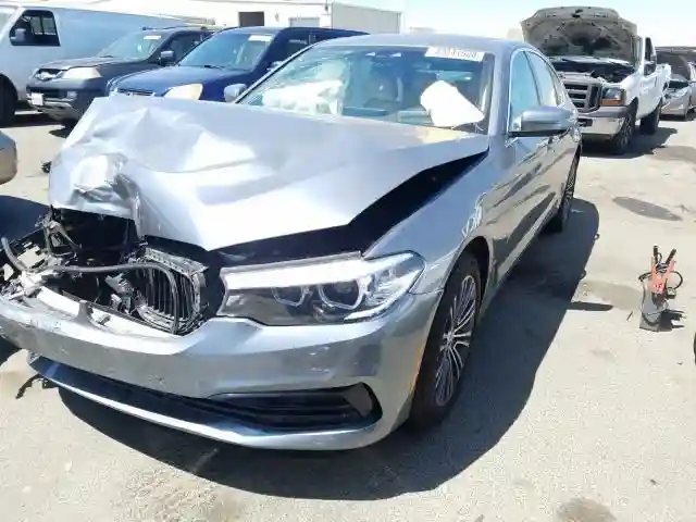 WBAJA5C59KBX88125 2019 BMW 530 I-1