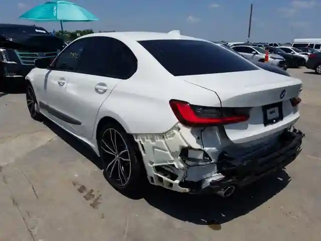 WBA5R1C5XKFH15277 2019 BMW 330I-2