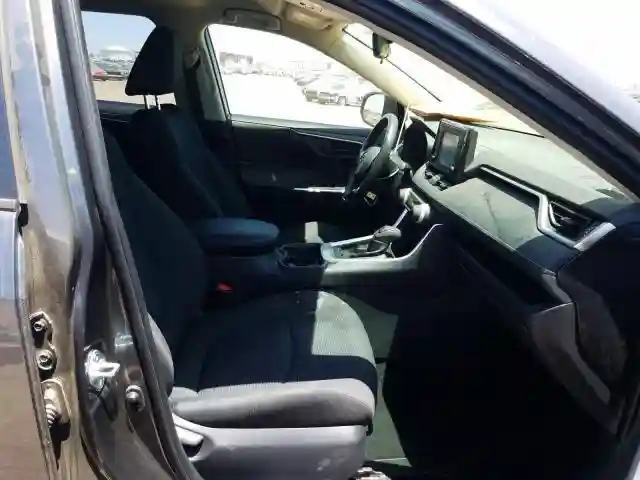 JTMF1RFVXLD051243 2020 TOYOTA RAV4 LE-4