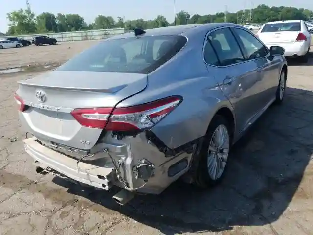 4T1B11HK9KU815449 2019 TOYOTA CAMRY L-3