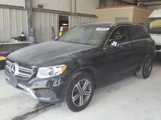 WDC0G4JB5KV167585 2019 MERCEDES-BENZ GLC 300-1