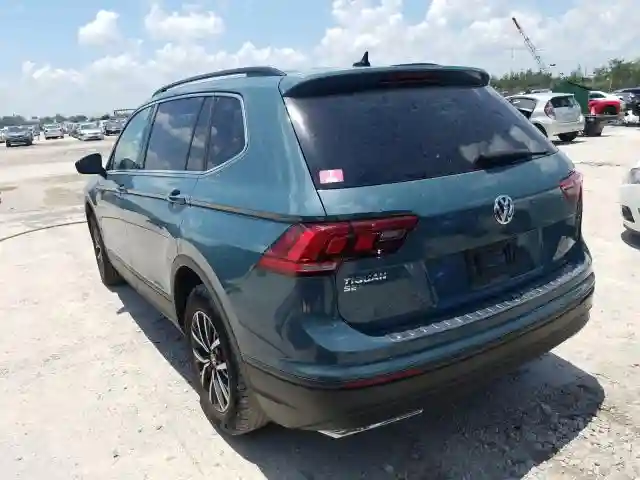 3VV3B7AX5KM112841 2019 VOLKSWAGEN TIGUAN SE-2