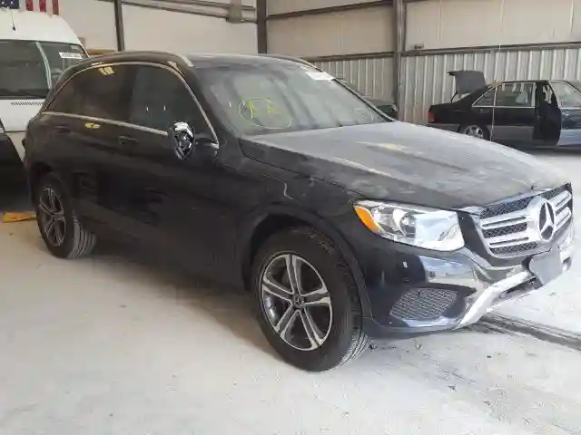 WDC0G4JB5KV167585 2019 MERCEDES-BENZ GLC 300-0