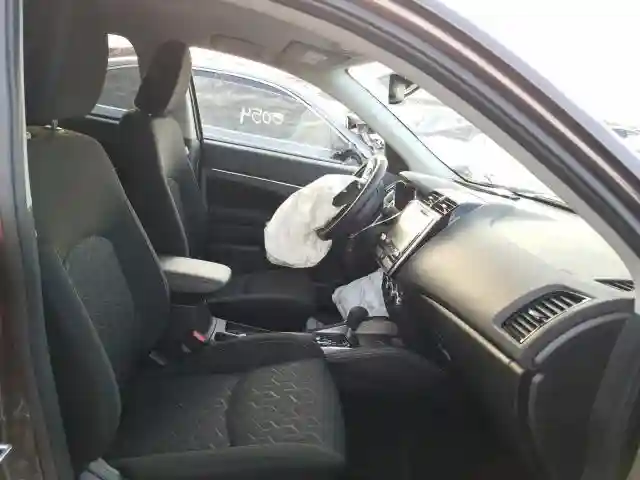 JA4AP4AU6LU014744 2020 MITSUBISHI OUTLANDER SPORT SE-4