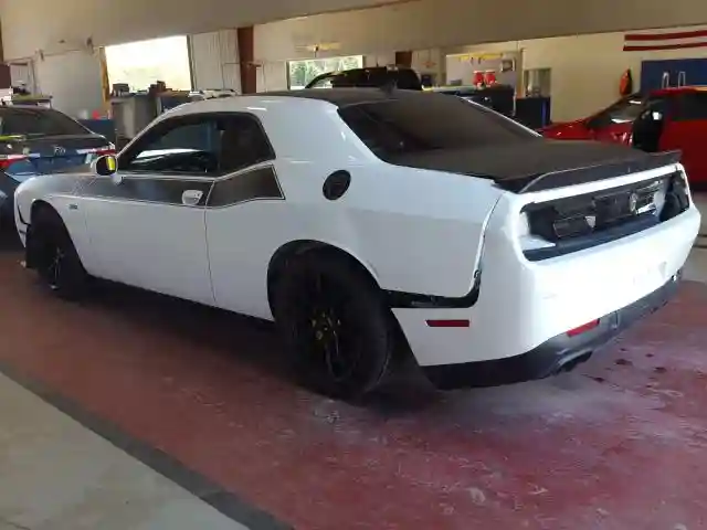 2C3CDZFJ4HH560380 2017 DODGE CHALLENGER R/T 392-2