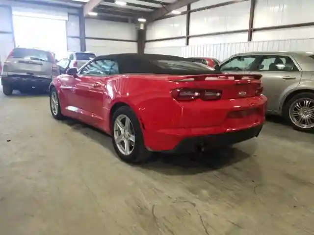 1G1FB3DS8K0137183 2019 CHEVROLET CAMARO LS-2
