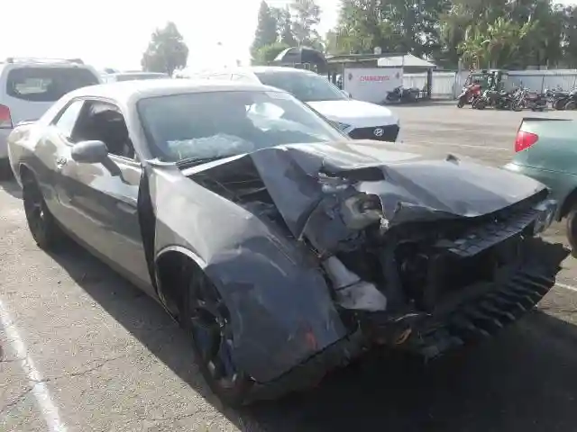 2C3CDZAGXJH251465 2018 DODGE CHALLENGER SXT-0