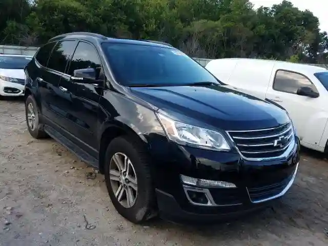 1GNKRHKD1HJ157899 2017 CHEVROLET TRAVERSE LT-0