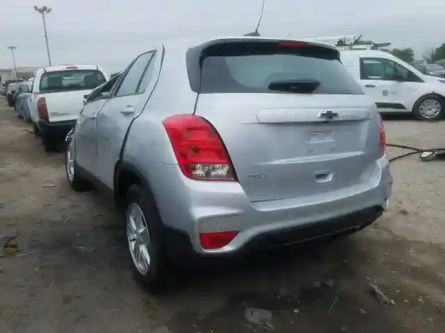 3GNCJKSB1LL173142 2020 CHEVROLET TRAX LS-2