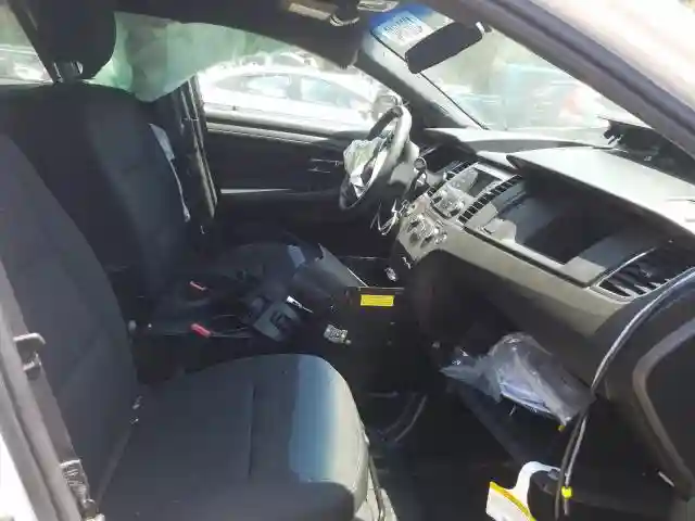 1FAHP2MK4KG115240 2019 FORD TAURUS POLICE INTERCEPTOR-4