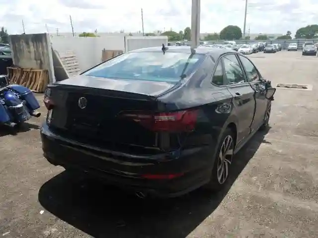 3VW5T7BU1LM004708 2020 VOLKSWAGEN JETTA GLI-3