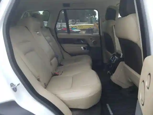 SALGS2RK0JA501421 2018 LAND ROVER RANGE ROVER HSE-5