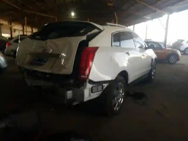 3GYFNBE37GS578152 2016 CADILLAC SRX LUXURY COLLECTION-3
