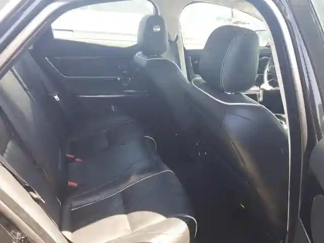 SAJWA1C71G8W02781 2016 JAGUAR XJ-5