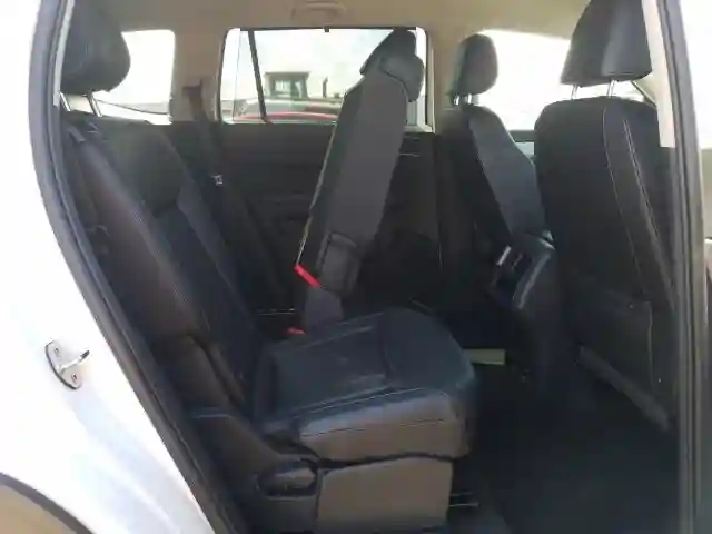 1V2CP2CA9JC595471 2018 VOLKSWAGEN ATLAS SE-5
