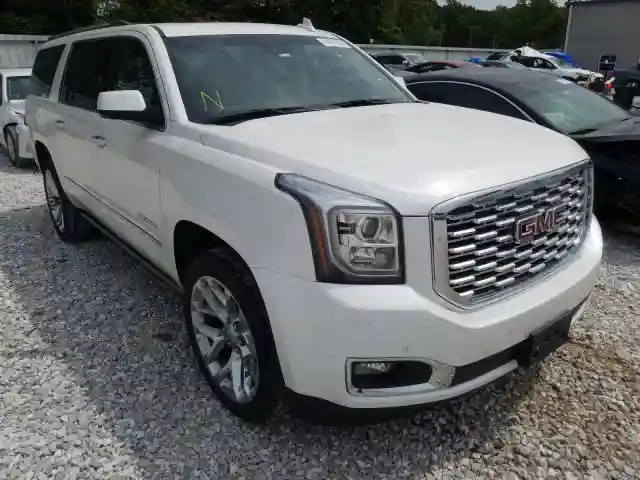 1GKS2HKJ0JR362371 2018 GMC YUKON XL DENALI-0