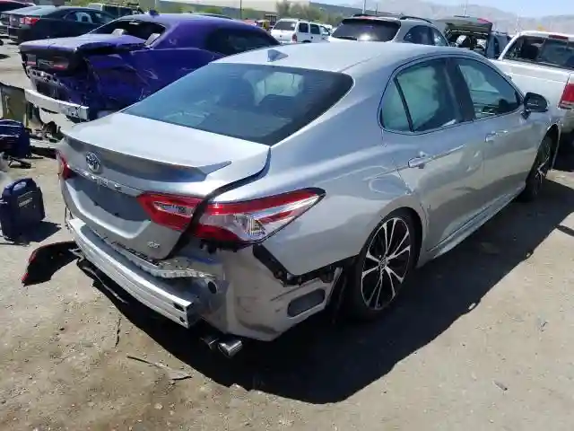 4T1G11AKXLU343151 2020 TOYOTA CAMRY SE-3