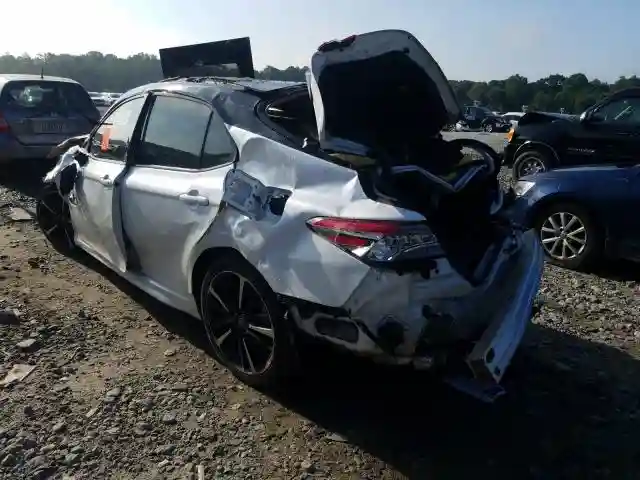 4T1B61HK7JU011991 2018 TOYOTA CAMRY XSE-2