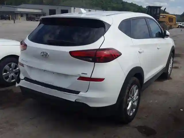 KM8J2CA40KU056769 2019 HYUNDAI TUCSON SE-3
