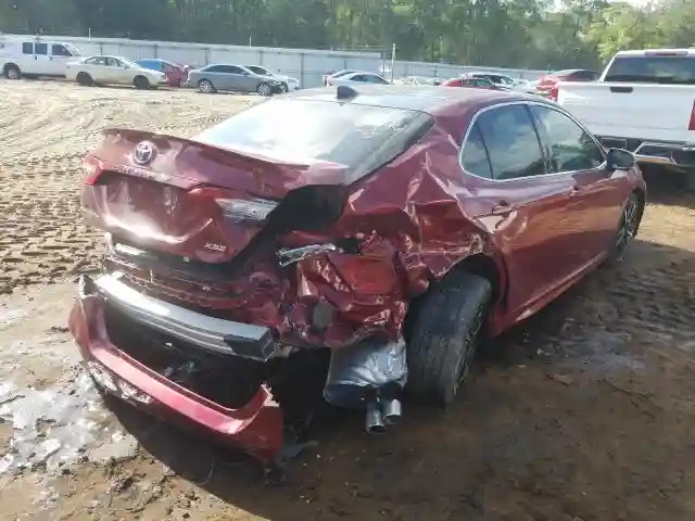 4T1BZ1HKXJU505897 2018 TOYOTA CAMRY XSE-3