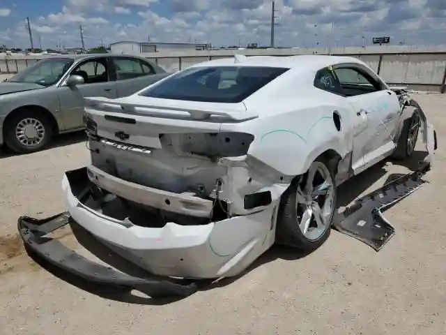 1G1FH1R76K0106330 2019 CHEVROLET CAMARO SS-3
