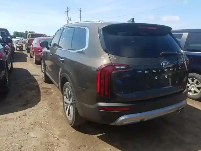 5XYP64HC8LG023267 2020 KIA TELLURIDE S-2