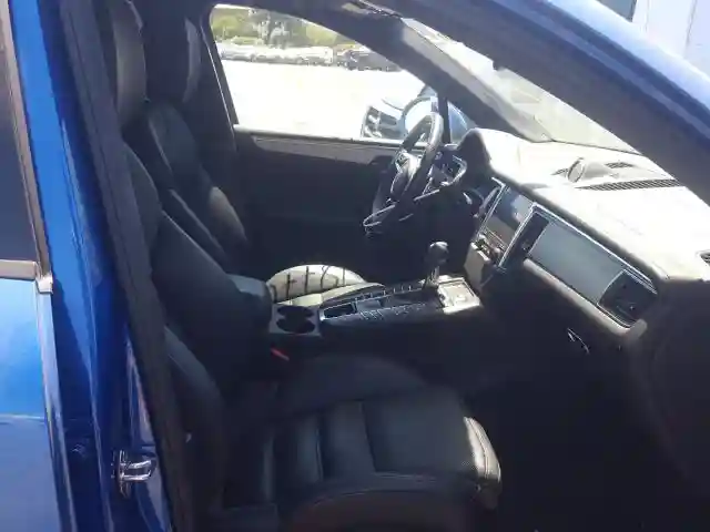 WP1AF2A56HLB61146 2017 PORSCHE MACAN TURBO-4