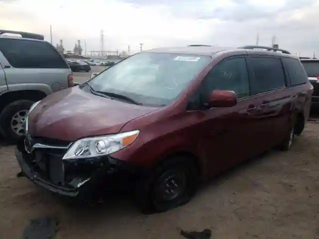 5TDKZ3DC9KS019151 2019 TOYOTA SIENNA LE-1