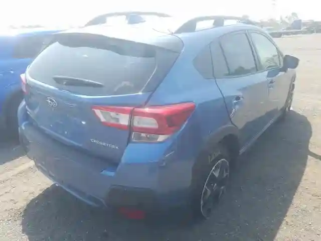 JF2GTABC2JH235815 2018 SUBARU CROSSTREK PREMIUM-3