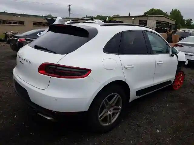 WP1AA2A53JLB03662 2018 PORSCHE MACAN-3