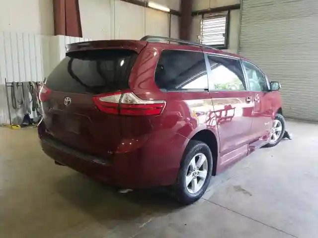 5TDKK3DC1FS593172 2015 TOYOTA SIENNA LE-3