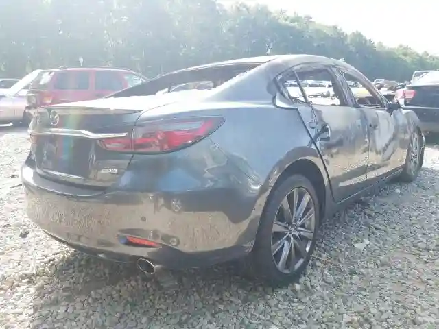JM1GL1XY7J1304672 2018 MAZDA 6 SIGNATURE-3