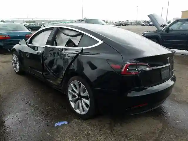 5YJ3E1EB0KF365927 2019 TESLA MODEL 3-2
