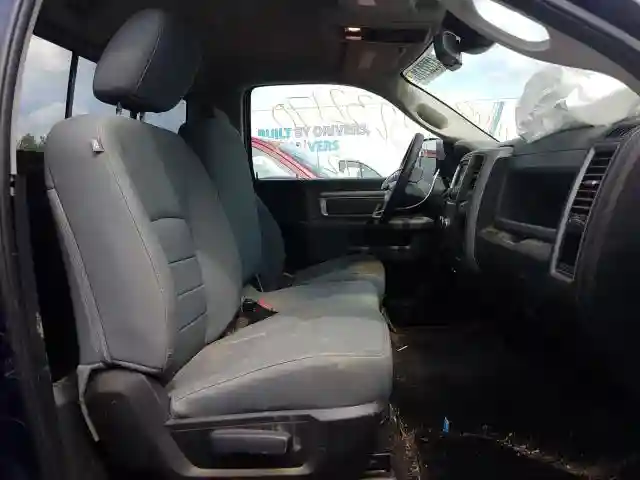3C63R3AL6GG176237 2016 RAM 3500 ST-4