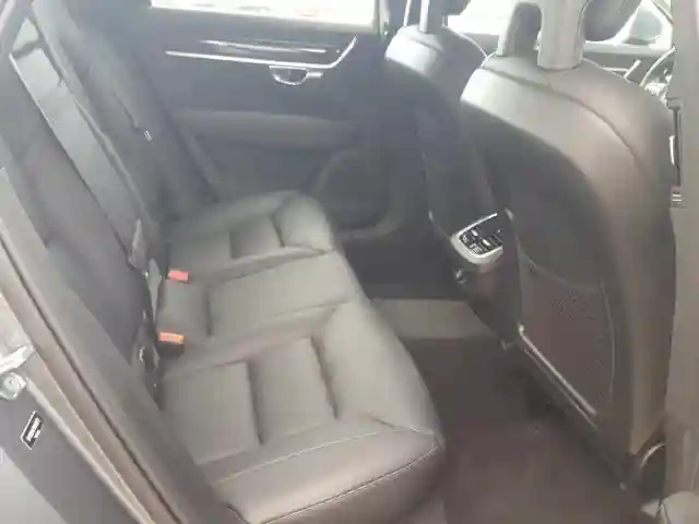 YV1102AK7H1012873 2017 VOLVO S90 T5 MOMENTUM-5