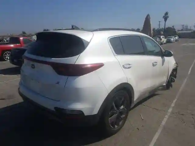 KNDP63AC5L7764509 2020 KIA SPORTAGE S-3