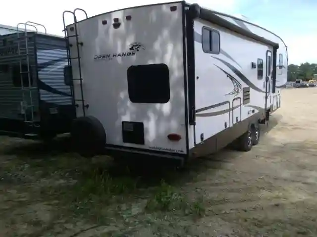 58TCH0BS4J3VA3140 2018 HIGH 5TH WHEEL-3