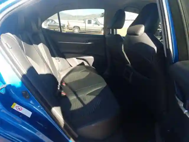 4T1B11HK7JU007180 2018 TOYOTA CAMRY L-5