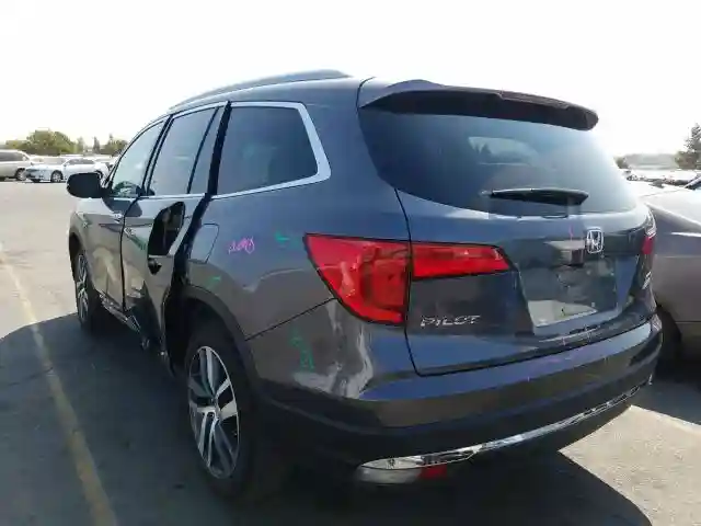 5FNYF6H97JB048962 2018 HONDA PILOT TOURING-2