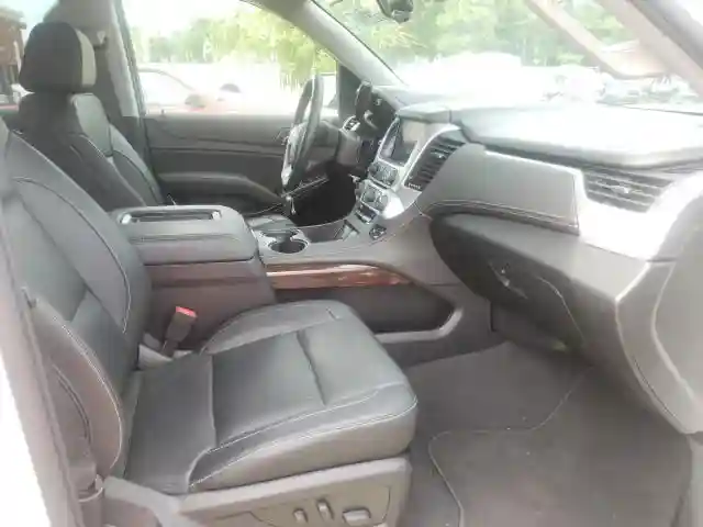1GKS2GKC3LR160283 2020 GMC YUKON XL K1500 SLT-4