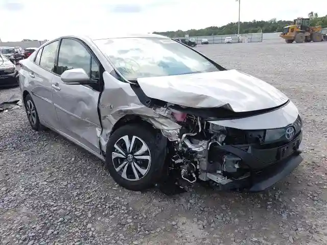 JTDKARFP0J3101229 2018 TOYOTA PRIUS PRIME-0