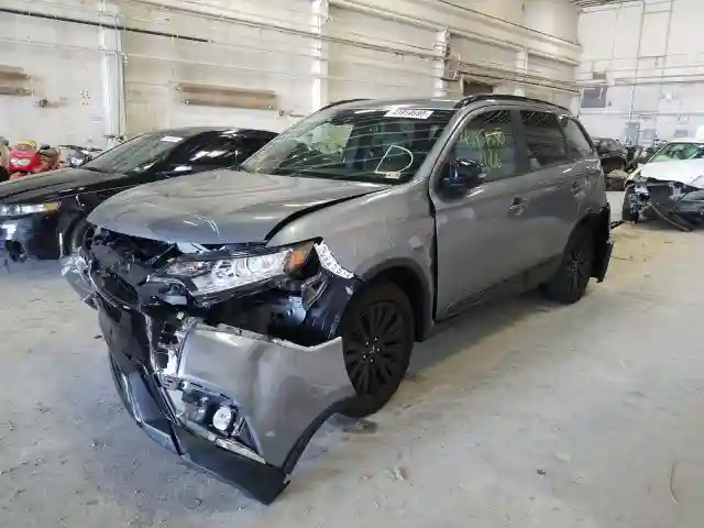 JA4AD3A36LZ004194 2020 MITSUBISHI OUTLANDER SE-1