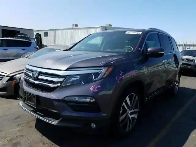5FNYF6H97JB048962 2018 HONDA PILOT TOURING-1