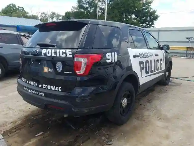 1FM5K8AR0JGA99595 2018 FORD EXPLORER POLICE INTERCEPTOR-3
