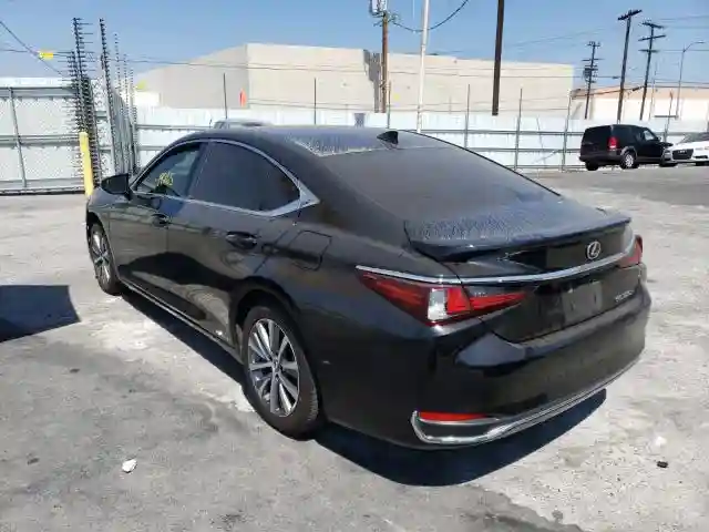 JTHB21B15K2045455 2019 LEXUS ES 300H-2