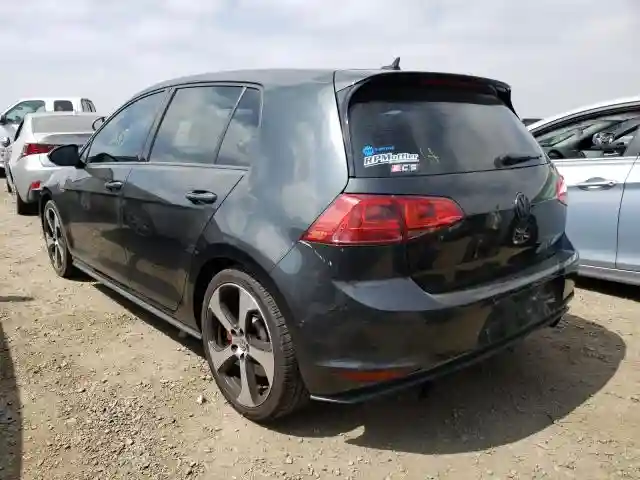 3VW447AU5GM061154 2016 VOLKSWAGEN GTI S/SE-2