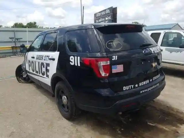 1FM5K8AR0JGA99595 2018 FORD EXPLORER POLICE INTERCEPTOR-2